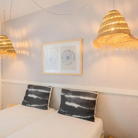 Luxury 2br With Garden & Pool Cd *