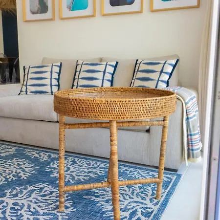Apartman Luxury 2br With Garden & Pool Cd